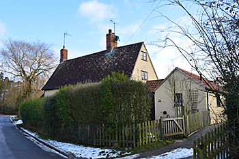 35 Knotting Road February 2014